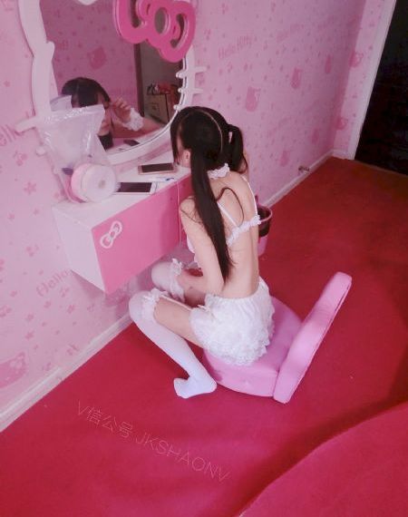 床边目击者